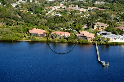 Riverfront Residence for Sale on Manatee River